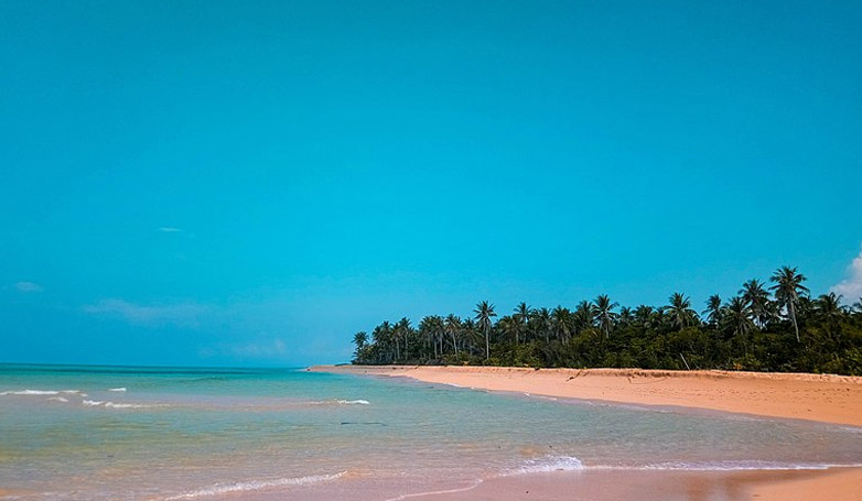 A beach in Jomalig, Polillo Group of Islands in the Philippines